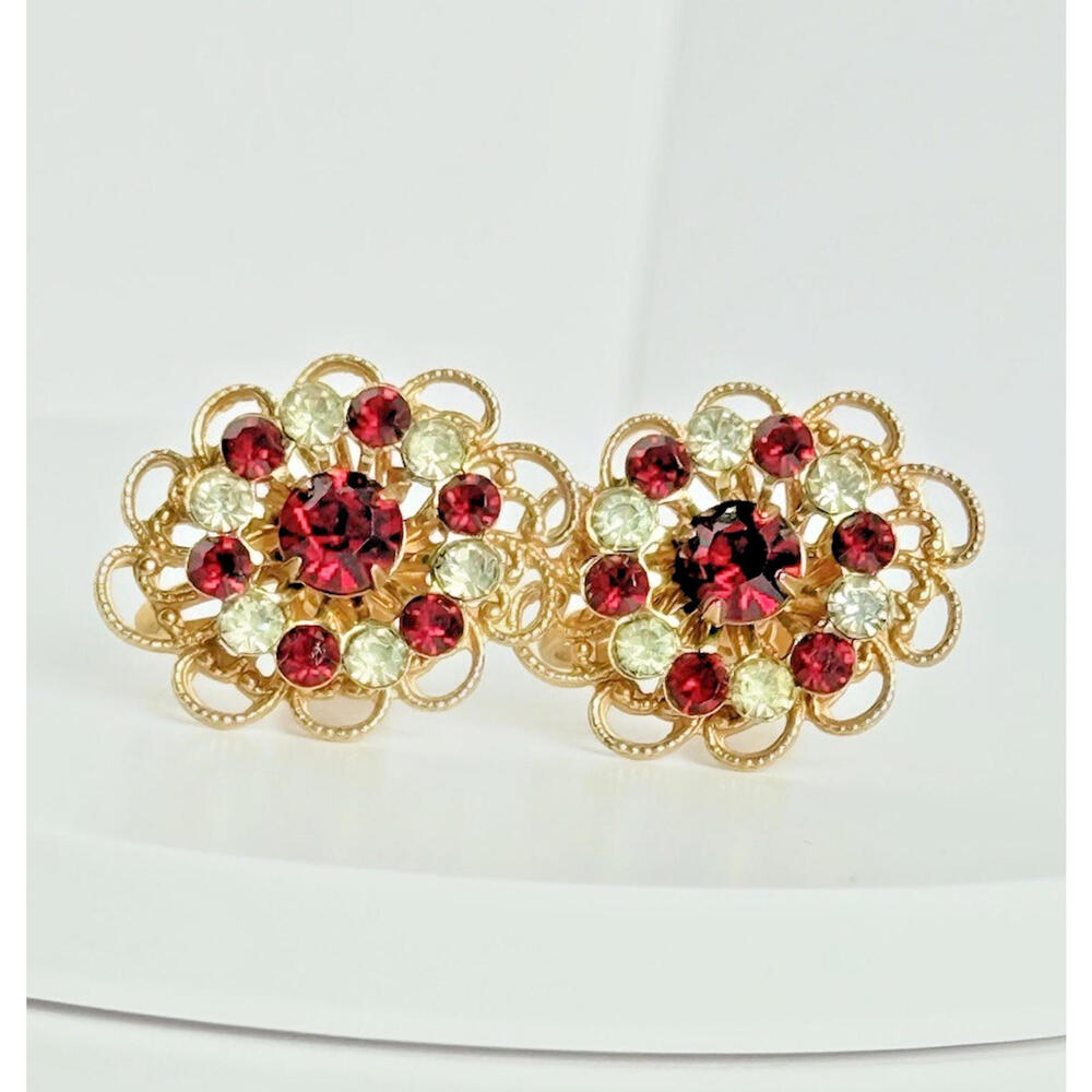 Vintage Ruby Red & Clear Rhinestone Gold Filigree Clip Earrings Baroque Unsigned
